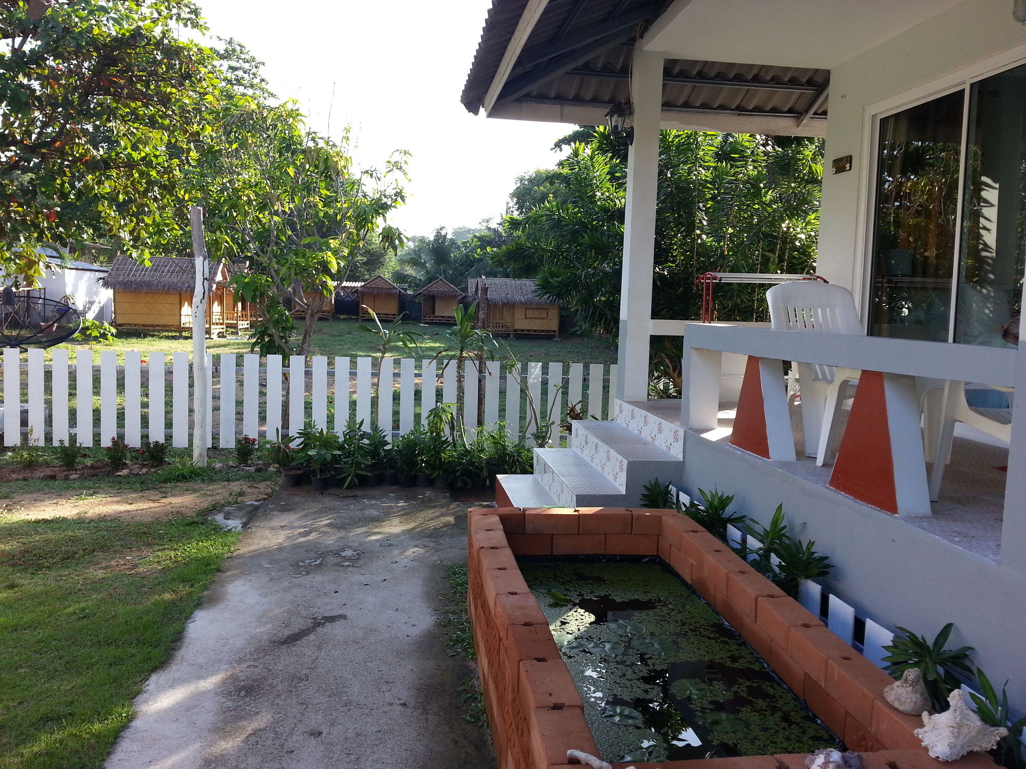 Lanta A&J Klong Khong Beach Ko Lanta Exteriör bild